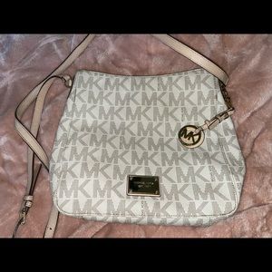 michael kors bag